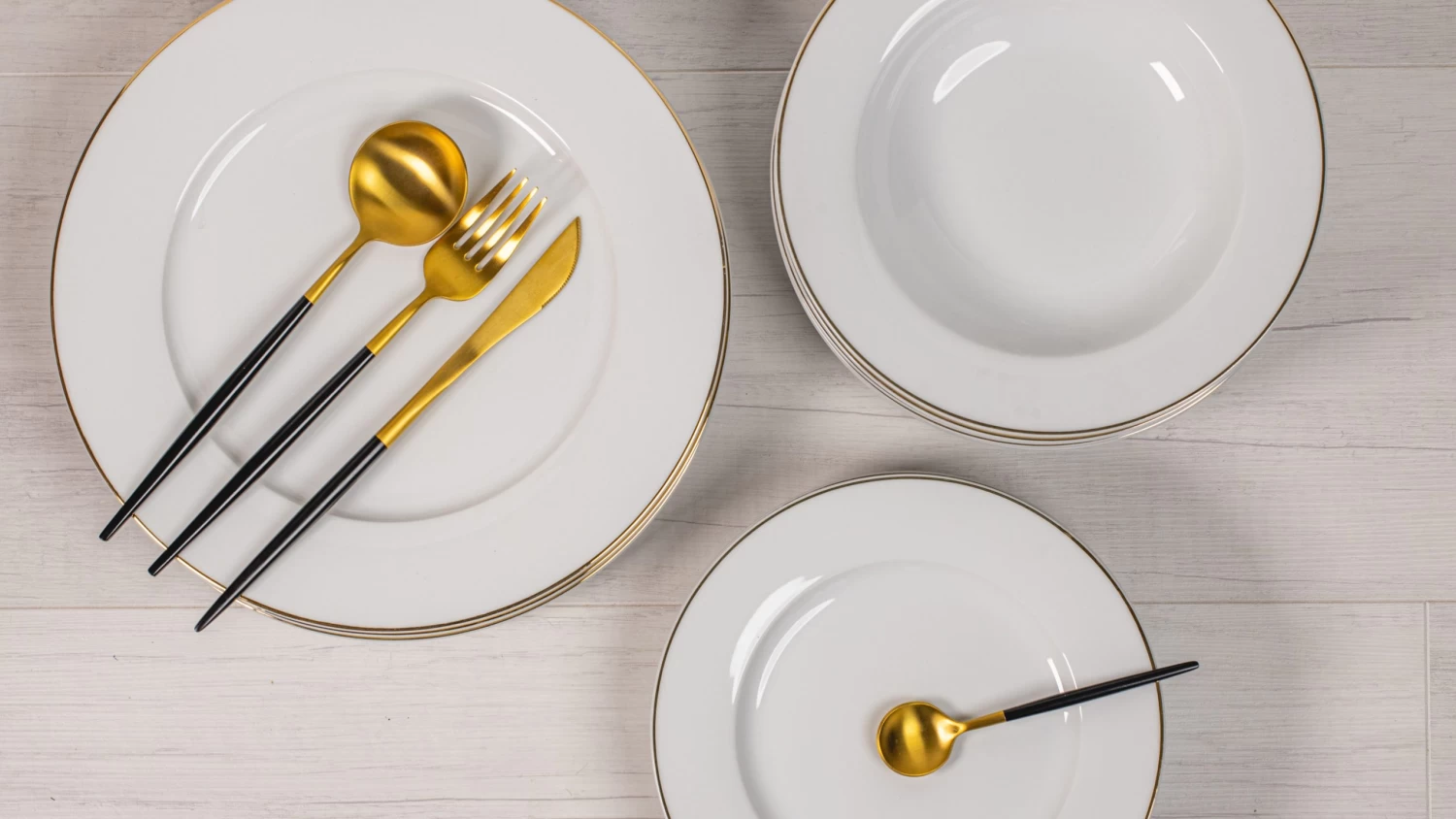 Studio Tavola Serviesset Wit / Goud - 18-delig / 6 Personen 2 Studio Tavola Serviesset Wit / Goud - 18-delig / 6 Personen - Afbeelding 2