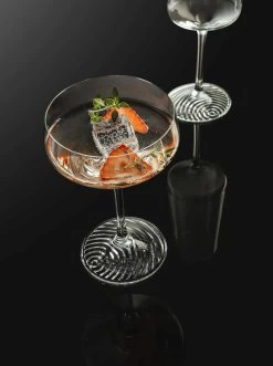 Zwiesel Glas Cocktailcoupes Echo - 277 Ml - 4 Stuks 9 Zwiesel Glas Cocktailcoupes Echo - 277 Ml - 4 Stuks -Keukenbenodigdheden Winkel 4001836117852 4