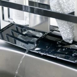 Yamazaki Gootsteenorganiser Tower Zwart -Keukenbenodigdheden Winkel 5017TOWERSPONGEANDBOTTLEHOLDERWITHDRAINERBK 7 1000x