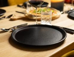 Jay Hill Pizzaborden Speckle Black - ø 32 Cm - 4 Stuks -Keukenbenodigdheden Winkel AR7A5848