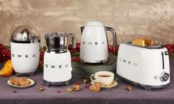 SMEG Citruspers - Elektrisch - Wit - CJF11WHEU 10 SMEG Citruspers - Elektrisch - Wit - CJF11WHEU -Keukenbenodigdheden Winkel CJF01WHEU L100 1