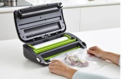 FoodSaver Vacumeermachine Urban Premium Plus - Zilver - FFS016/X -Keukenbenodigdheden Winkel FFS016X Lifestyle 7 5d36e197047d19.41099854