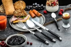 Laguiole Style De Vie Bestekset Premium Line - Zwart - 24 Delig / 6 Personen 7 Laguiole Style De Vie Bestekset Premium Line - Zwart - 24 Delig / 6 Personen -Keukenbenodigdheden Winkel PrCouvZwart 3