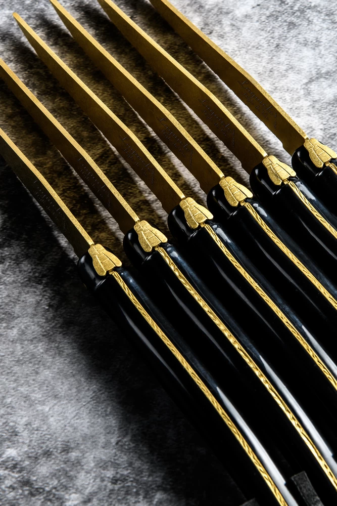 Laguiole Style De Vie Steakmessen Prestige Line Goud - 6 Stuks 2 Laguiole Style De Vie Steakmessen Prestige Line Goud - 6 Stuks - Afbeelding 2