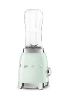 SMEG Smoothie Blender - Compact - Watergroen - 600 Ml - PBF01PGEU 13 SMEG Smoothie Blender - Compact - Watergroen - 600 Ml - PBF01PGEU -Keukenbenodigdheden Winkel WEB PBF01PGEU 5.jpg
