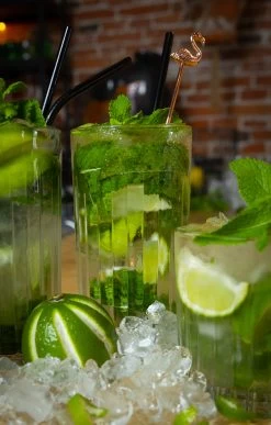 Cookinglife Longdrinkglazen Moville - 440 Ml - 6 Stuks 6 Cookinglife Longdrinkglazen Moville - 440 Ml - 6 Stuks -Keukenbenodigdheden Winkel cookinglife cocktailglazen1 1