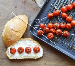 Valira Grillpan Aire - 28 X 28 Cm - Standaard Anti-aanbaklaag -Keukenbenodigdheden Winkel grillpansfeerfoto